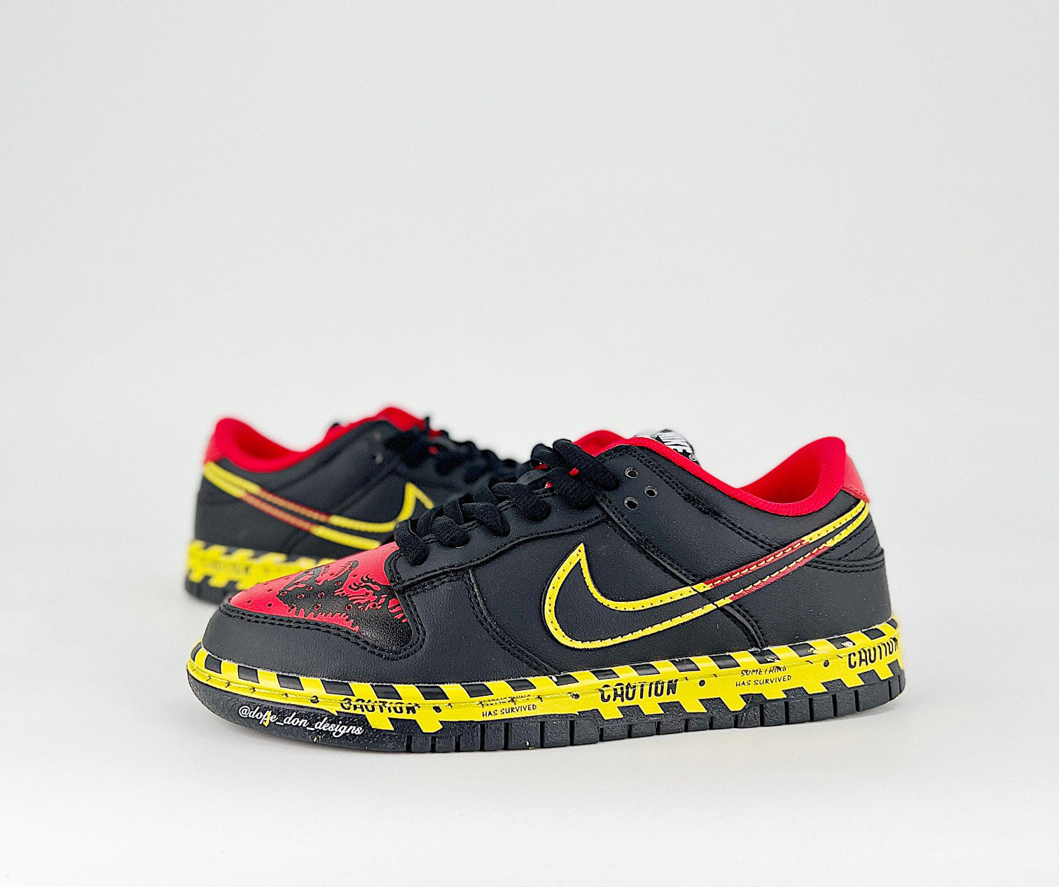 NIKE DUNK SB LOW Black