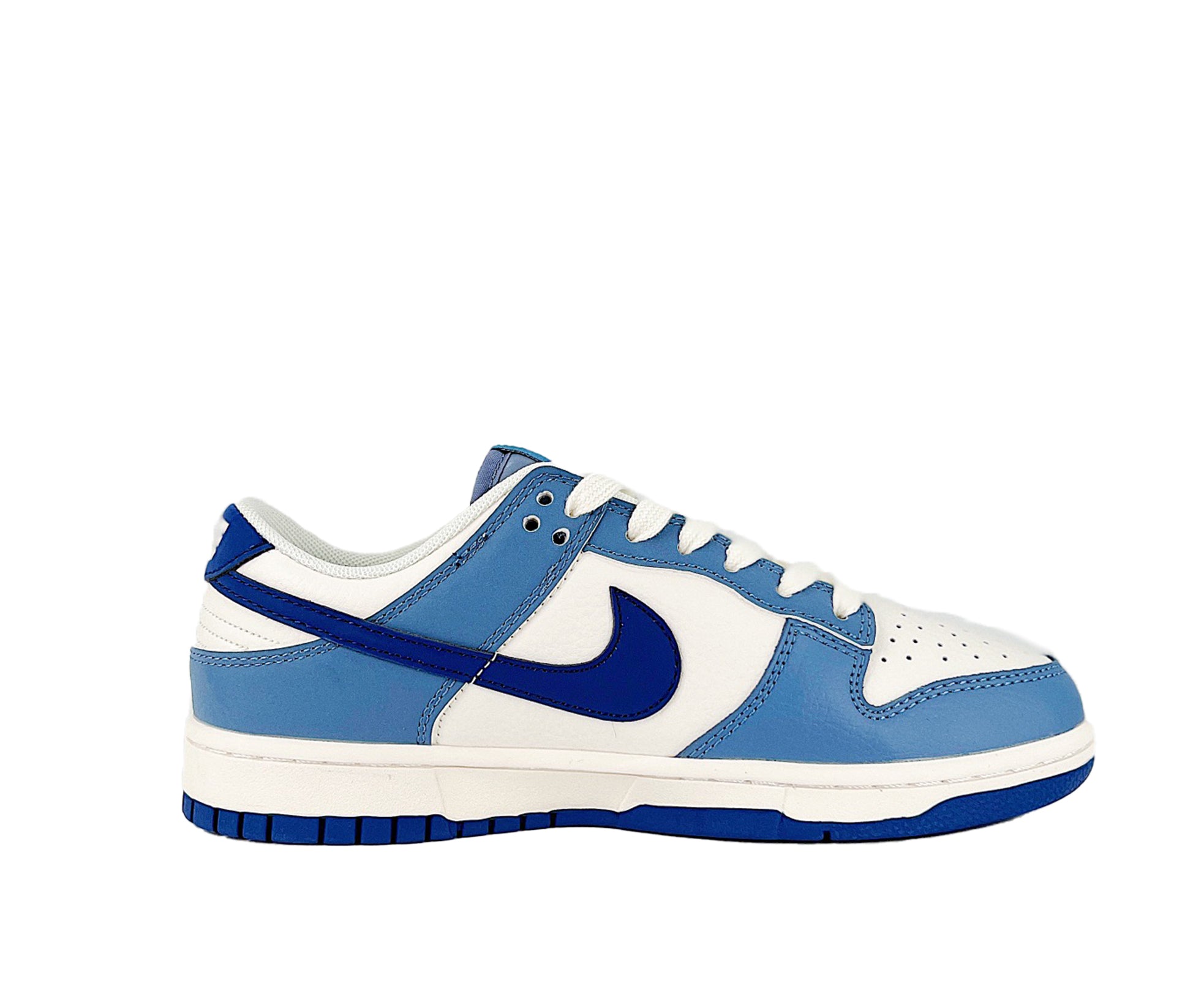 NIKE DUNK SB LOW BLEU