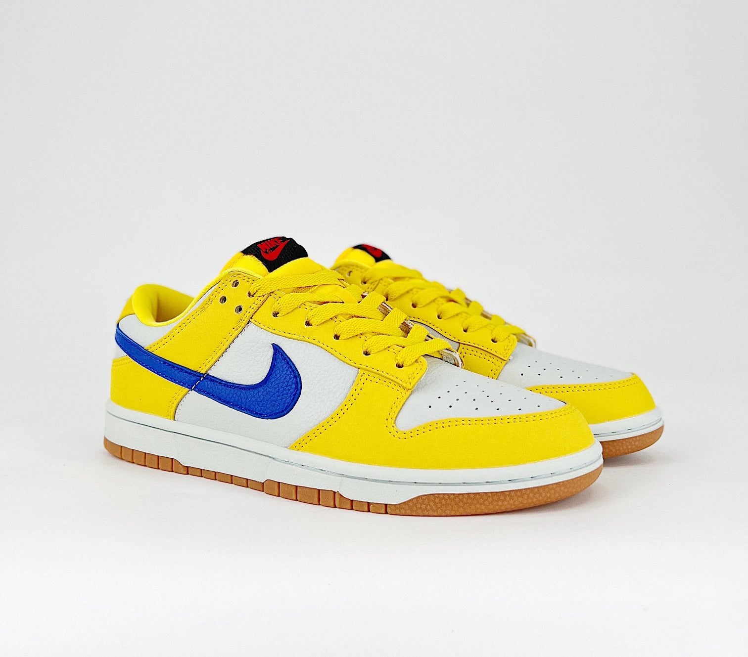 NIKE DUNK SB LOW Blue yellow